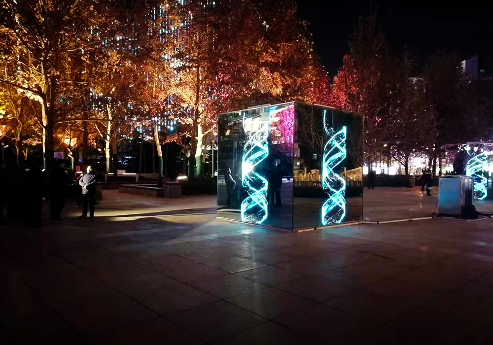 2019 Beijing Zhongguancun Square Displays with Touch Screen Light Up Mirror