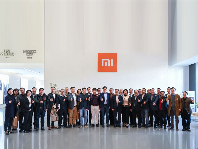 Li Jun led member companies into Xiaomi and exchanged views on 